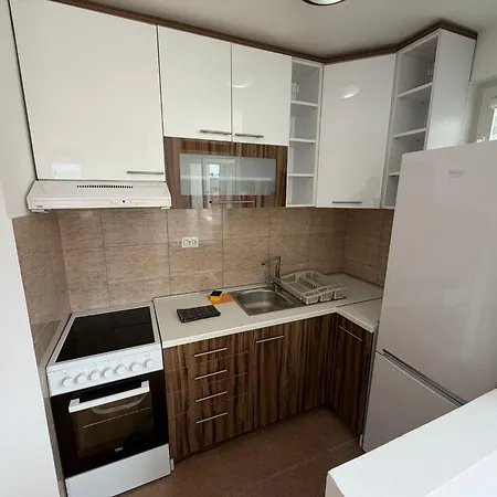 Togo East Sarajevo - Free Parking Apartman Donje Mladice